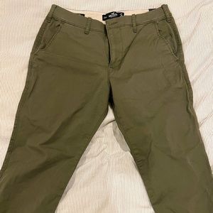 Hollister Skinny Chinos